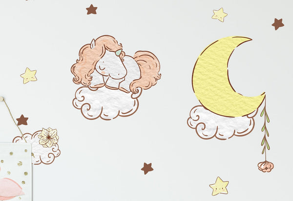 Fairy wall sticker with baby unicorn